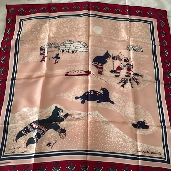 Tony and Eleanor Paine Scarf - Picture 4 of 5